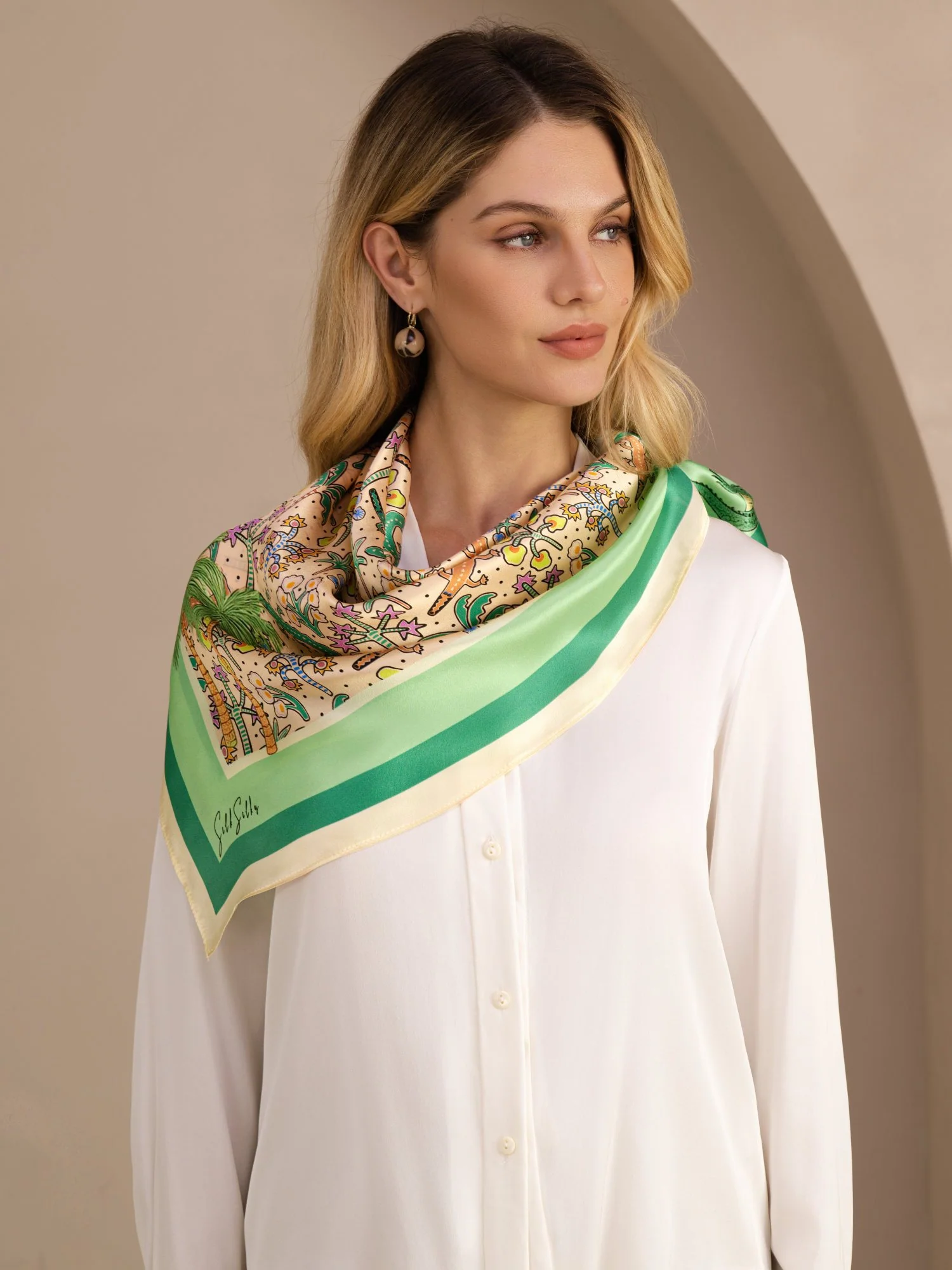 100% Mulberry Silk Crocodile Pattern Scarf - Size 90x90cm - Image 2