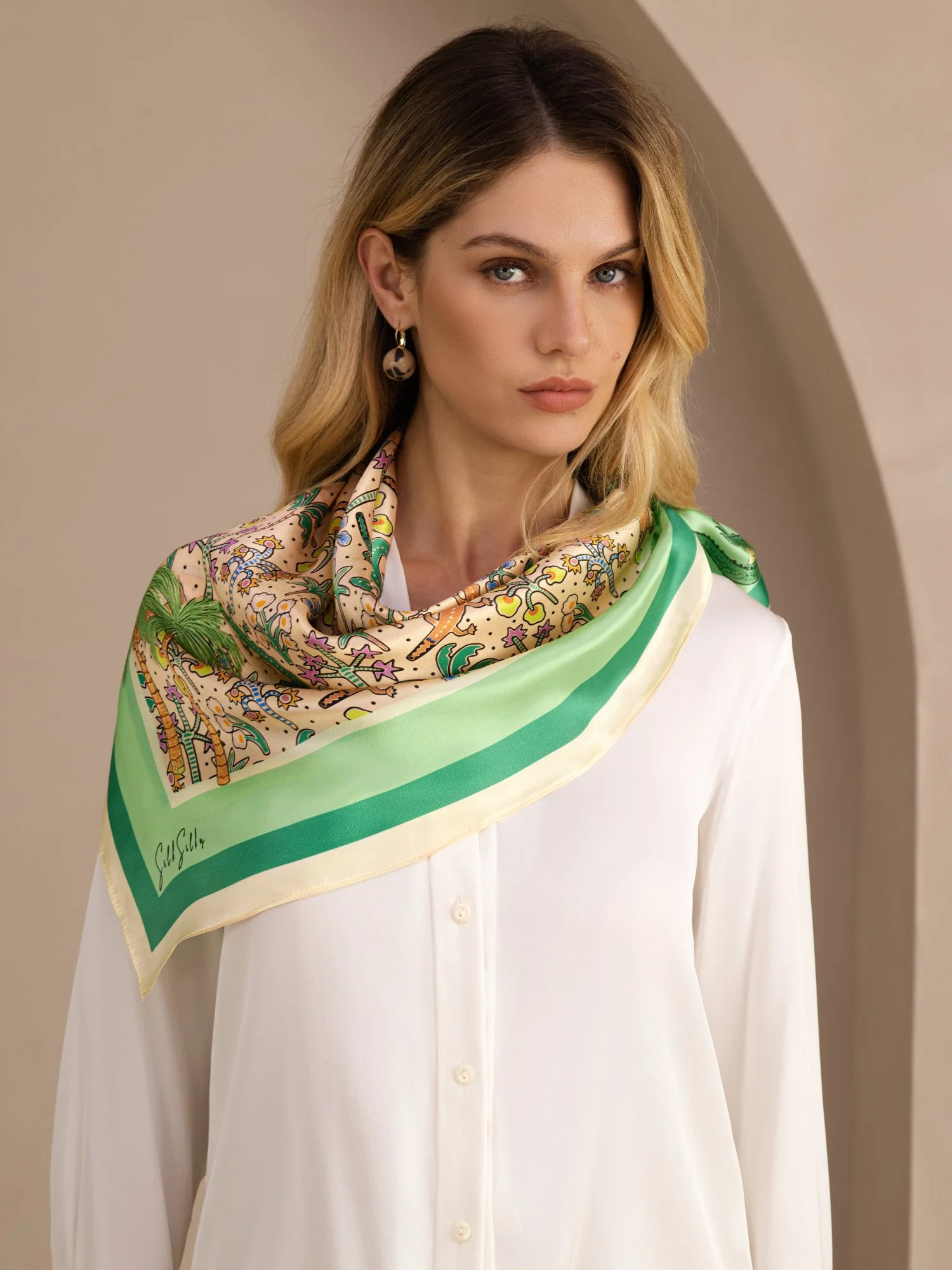 100% Mulberry Silk Crocodile Pattern Scarf - Size 90x90cm - Image 4