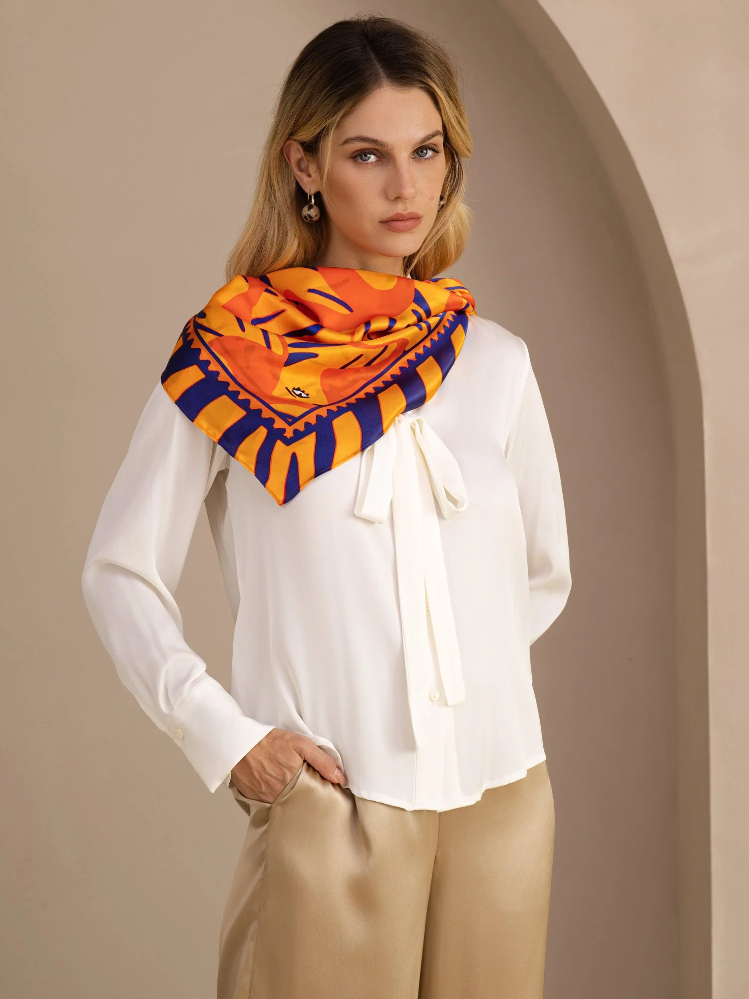 100% Mulberry Silk Dog Pattern Scarf - Size 90x90cm - Image 5