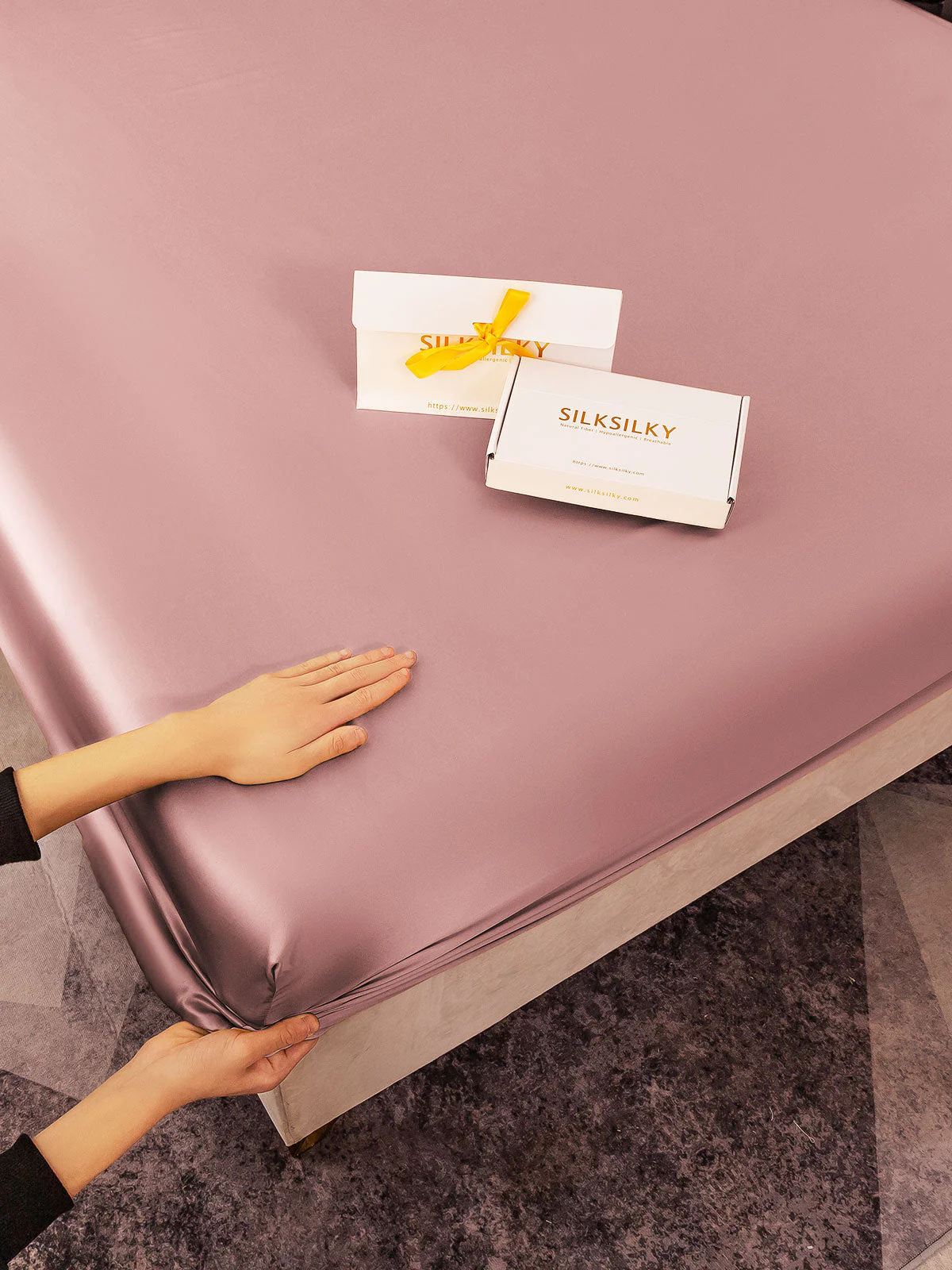 19Momme Mulberry Silk Seamless Fitted Sheet - Image 55