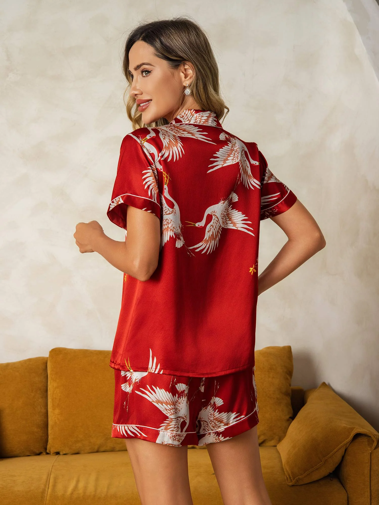 19Momme Pure Silk Crane Print Short Sleeve Notch Collar Women's Pyjamas Set - Image 15