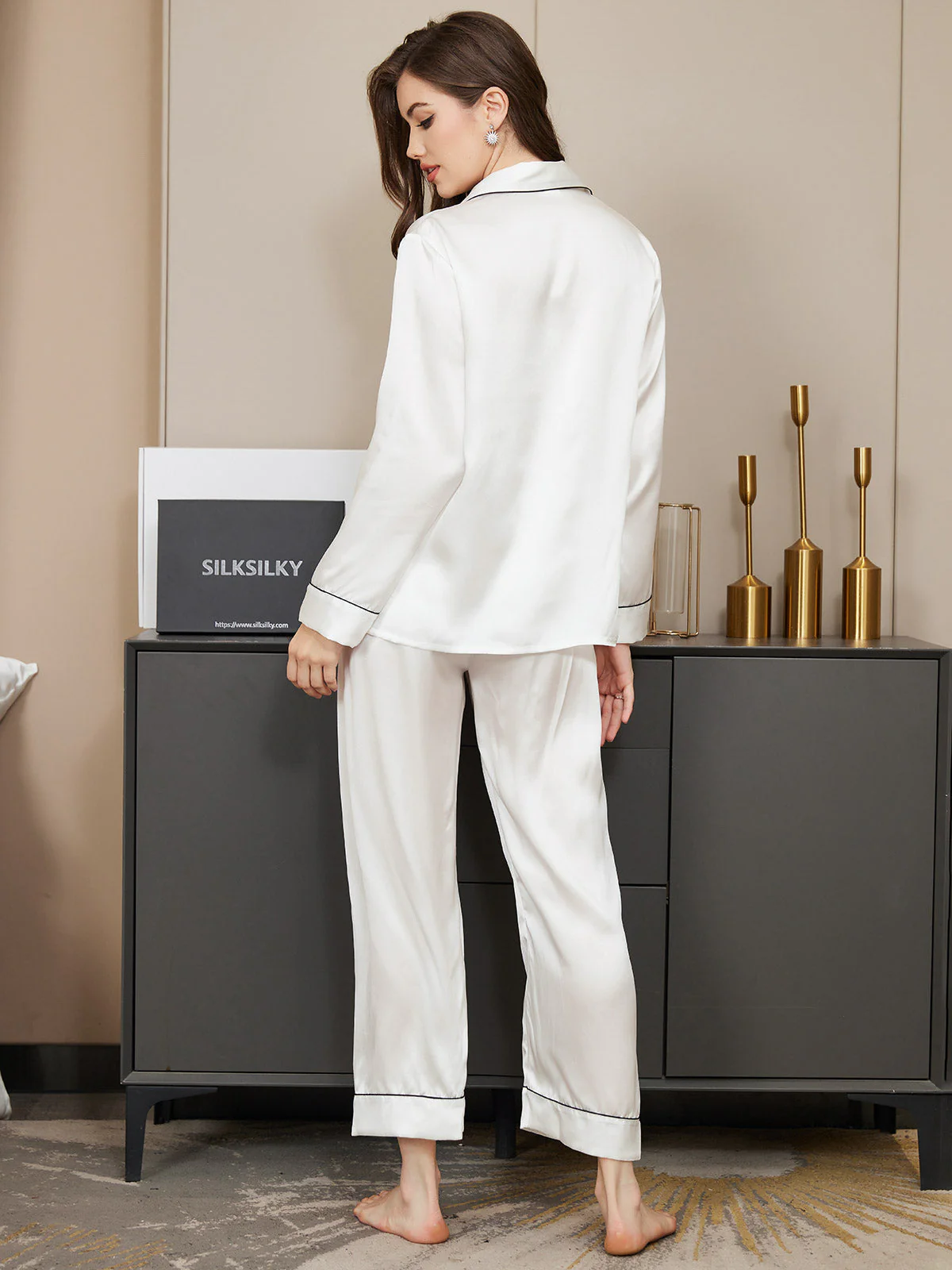Pure Silk Long Sleeve Button Up Women's Pyjamas Set - Image 23