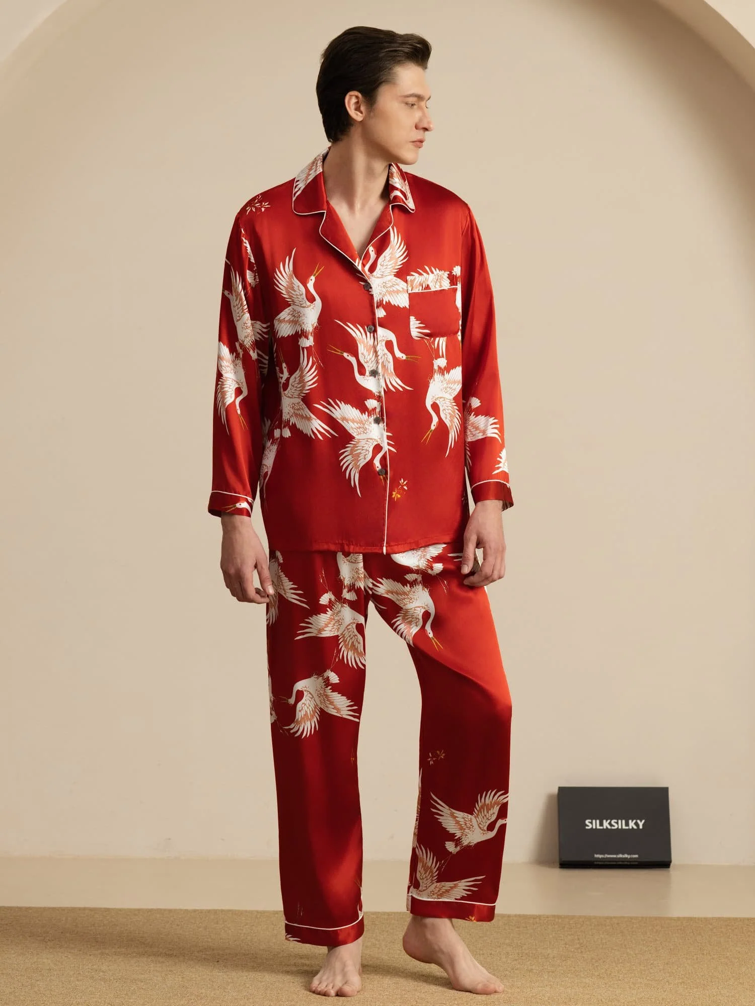 19Momme Pure Silk Men's Crane Print Long Sleeve Notch Collar Pajamas Set - Image 17