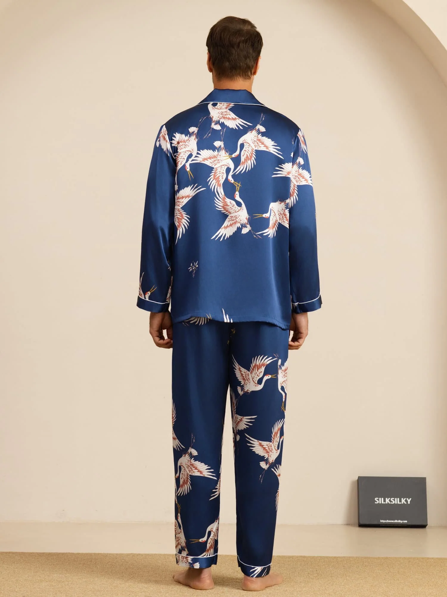 19Momme Pure Silk Men's Crane Print Long Sleeve Notch Collar Pajamas Set - Image 2