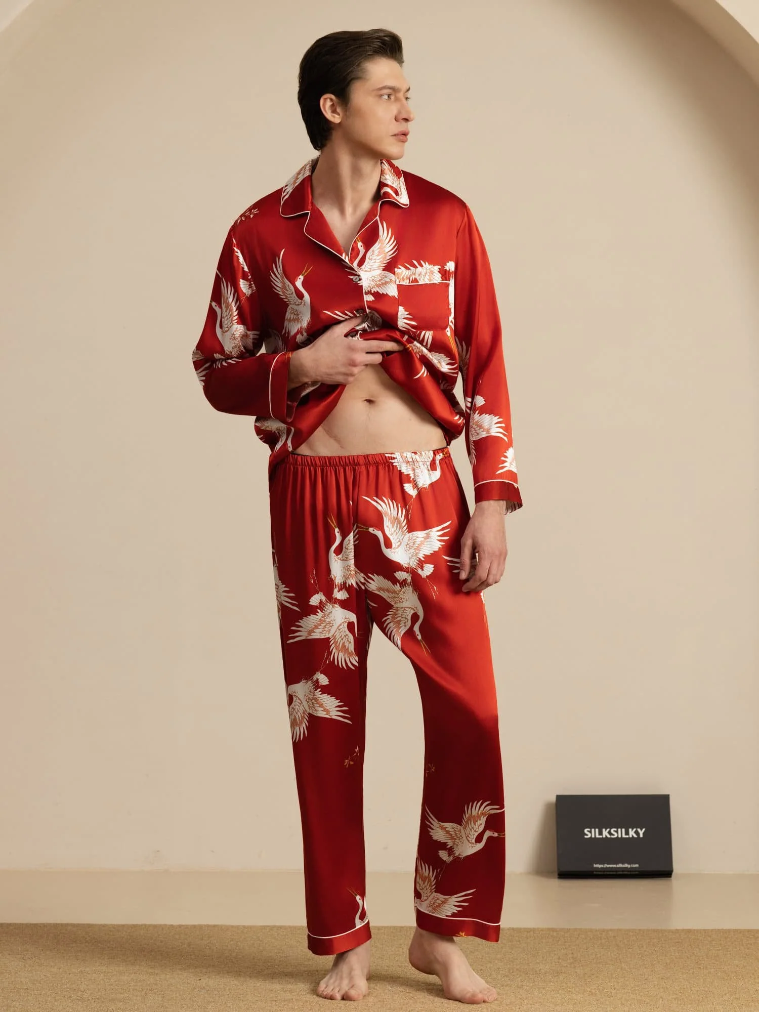 19Momme Pure Silk Men's Crane Print Long Sleeve Notch Collar Pajamas Set - Image 21