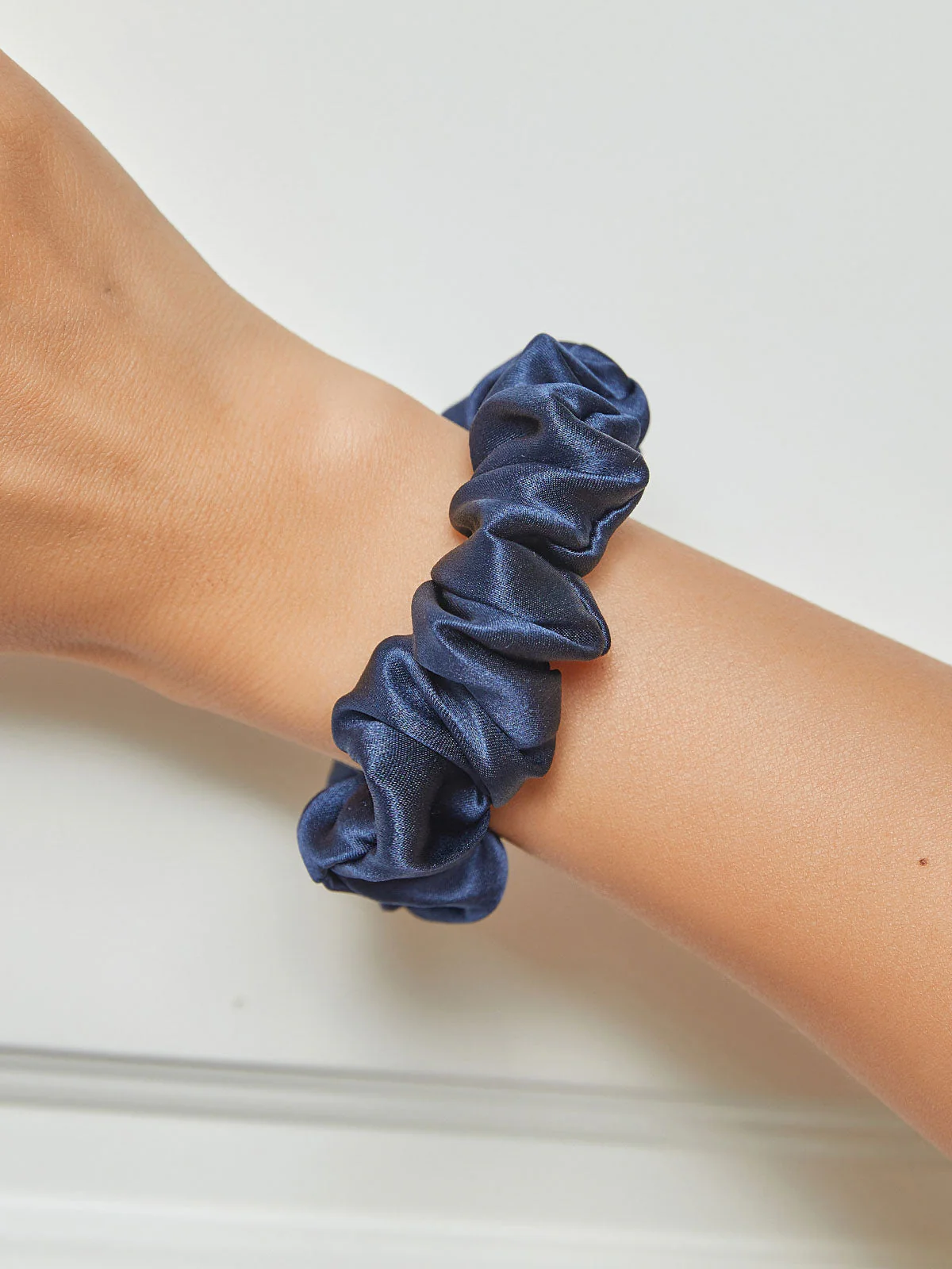 16Momme Pure Silk Soft Classic Hair Scrunchie - 2cm - Image 19