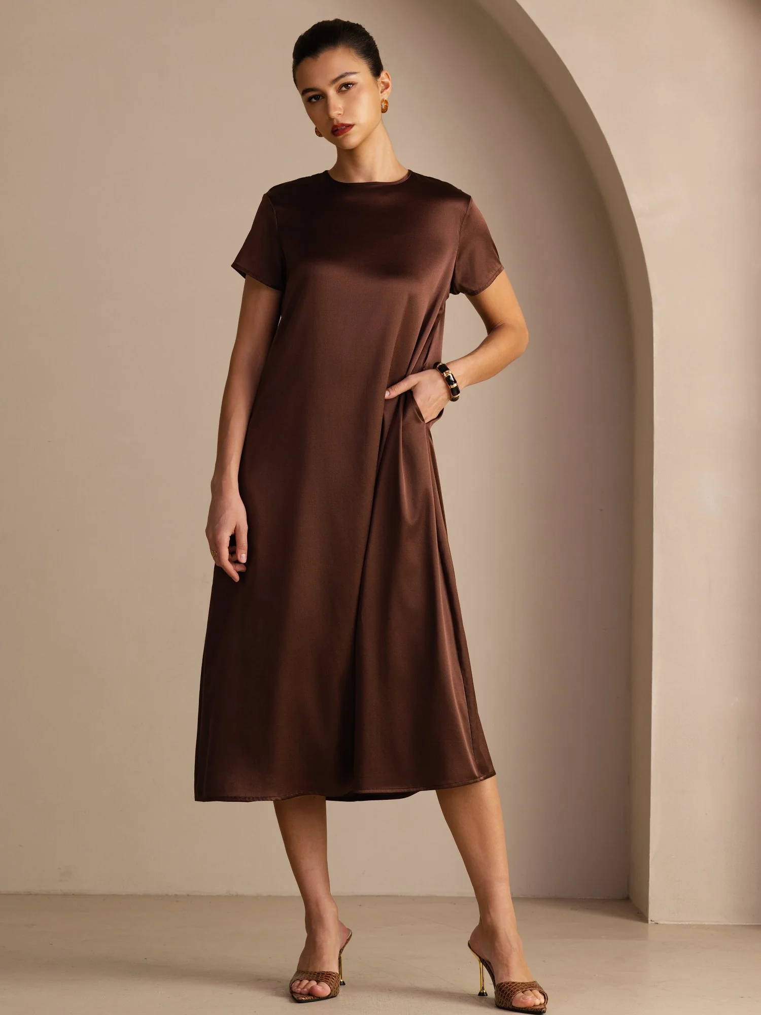 19Momme Silk Short Sleeve Crew Neck Midi Dress With Side Pockets - Image 8