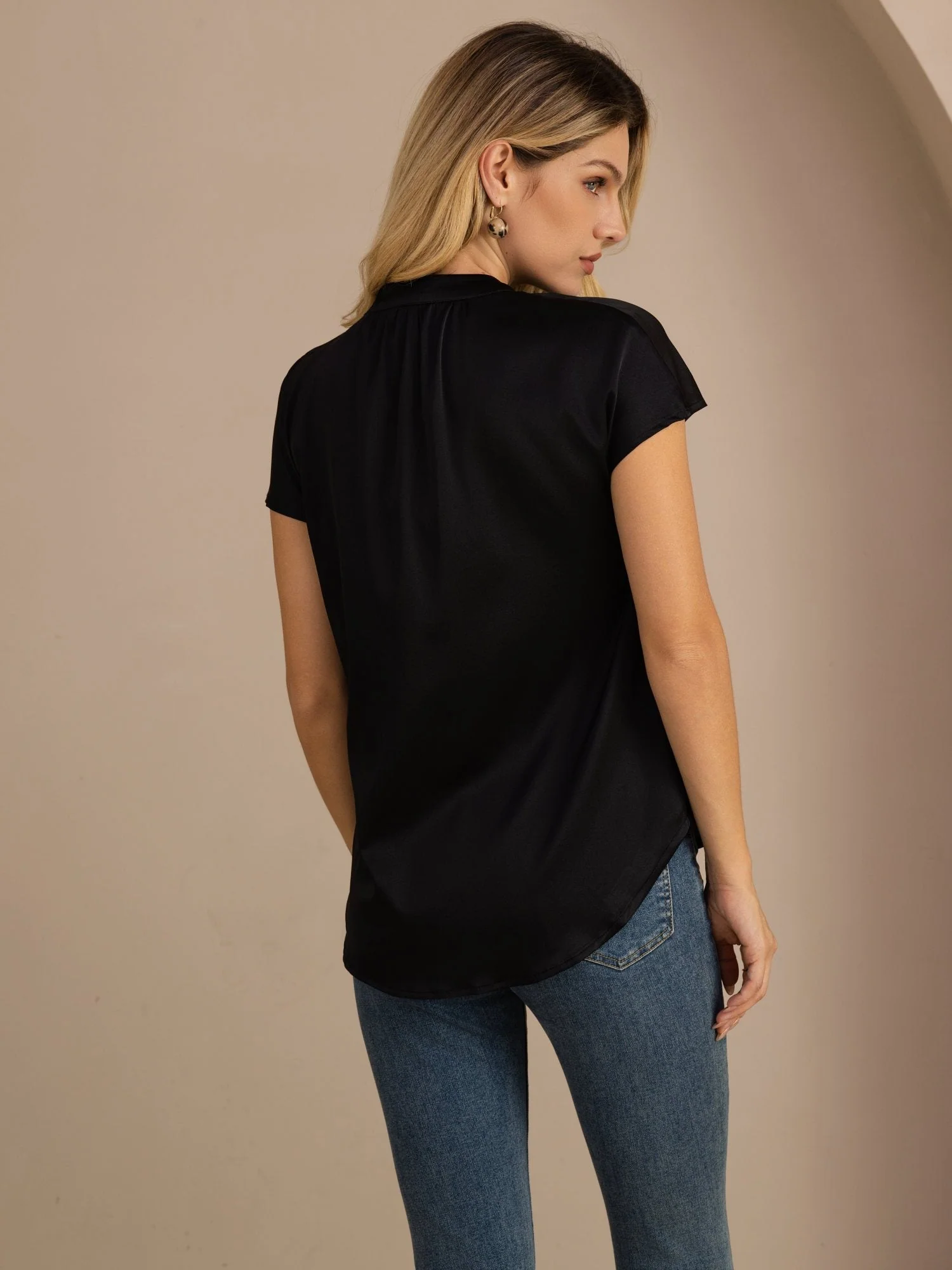 19Momme Silk Women’s Split Neck Short Sleeve Blouse - Image 14