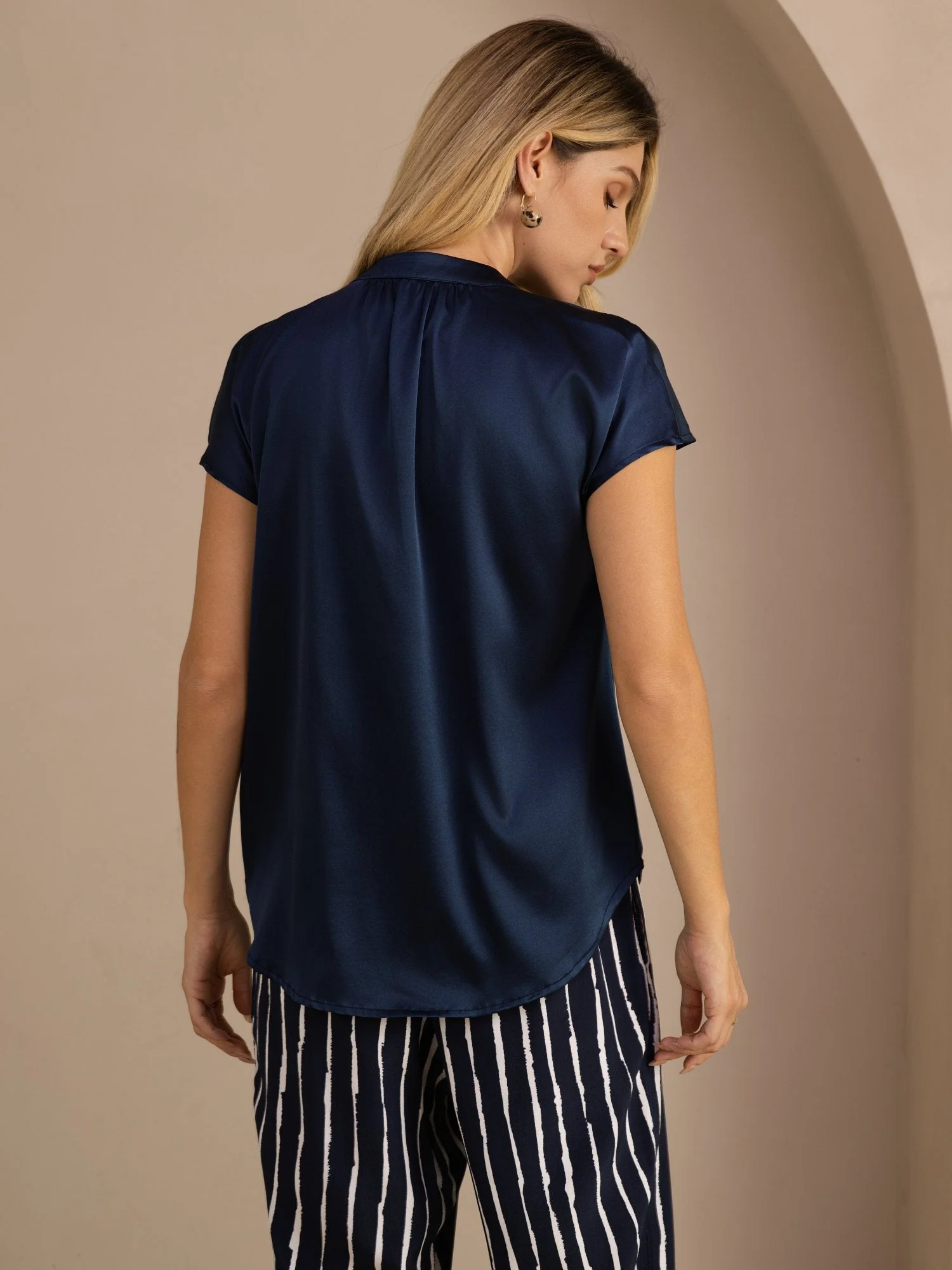 19Momme Silk Women’s Split Neck Short Sleeve Blouse - Image 8
