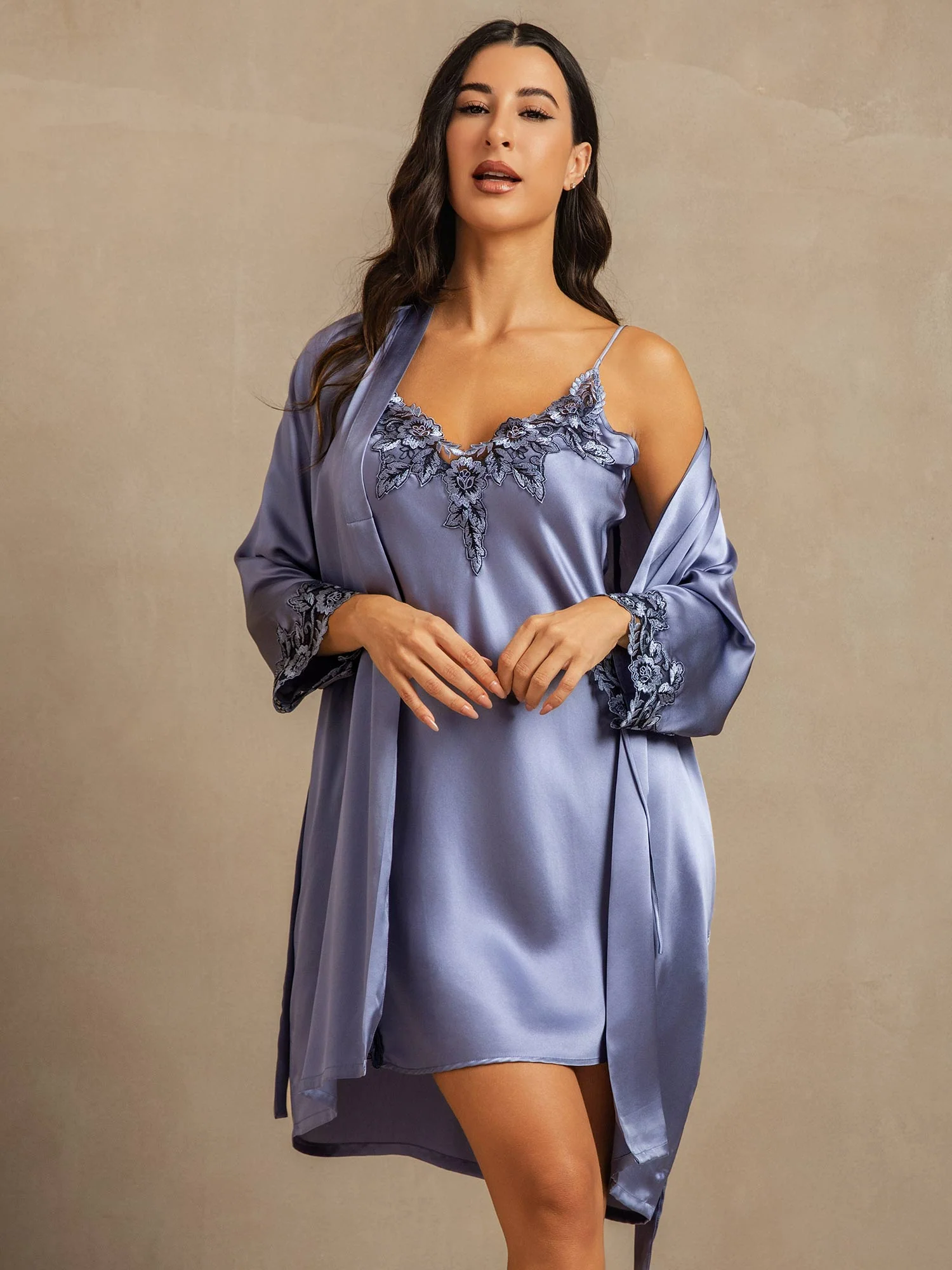 Pure Silk Spaghetti Strap Lace Nightgown&Dressing Gown Set - Image 22