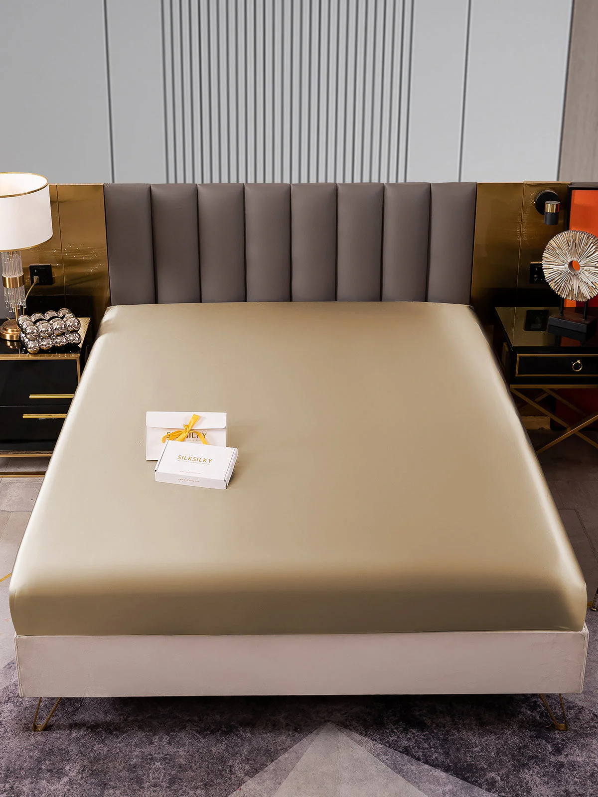 22Momme Mulberry Silk Seamless Fitted Sheet - Image 26