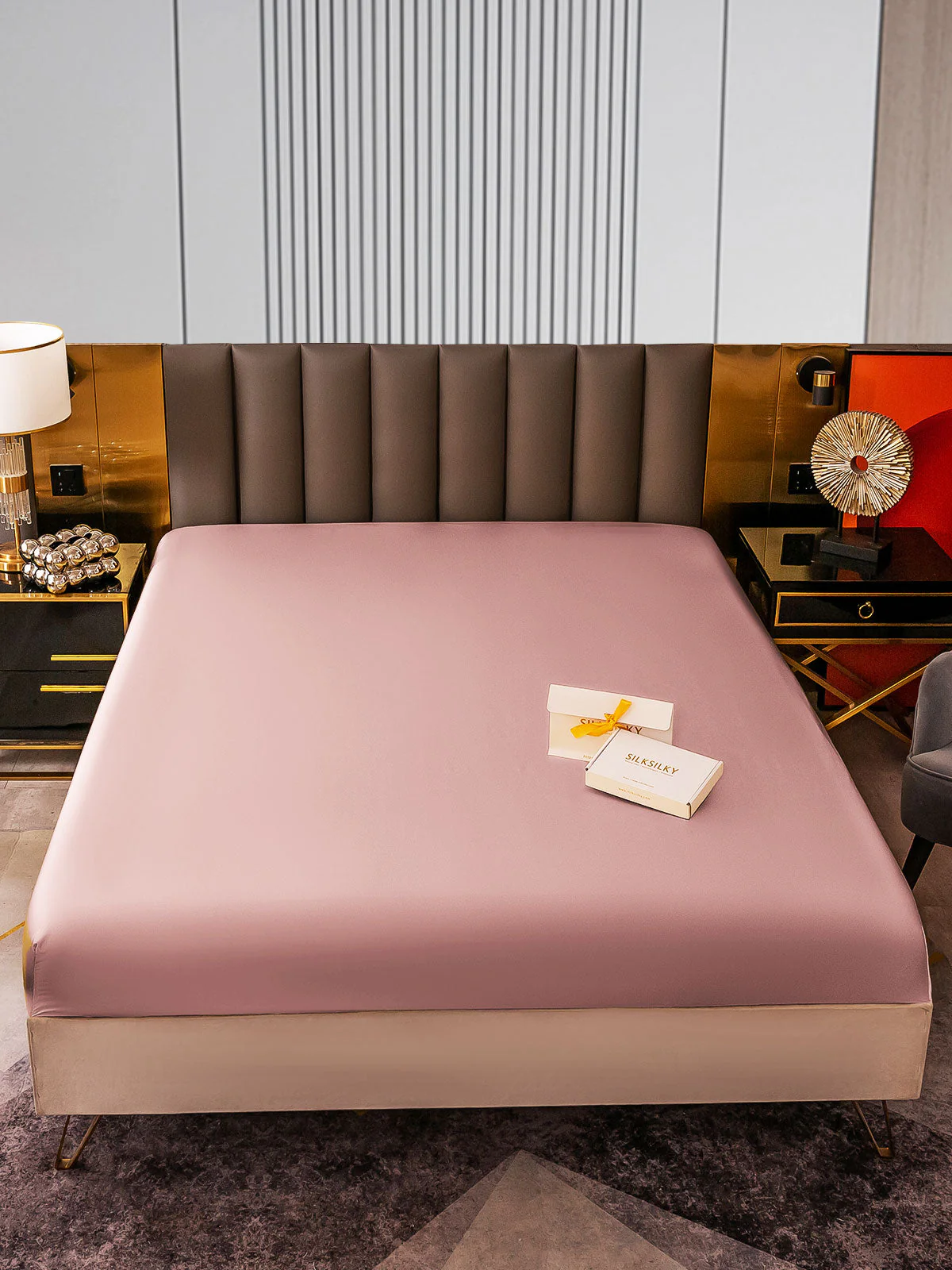 22Momme Mulberry Silk Seamless Fitted Sheet - Image 58