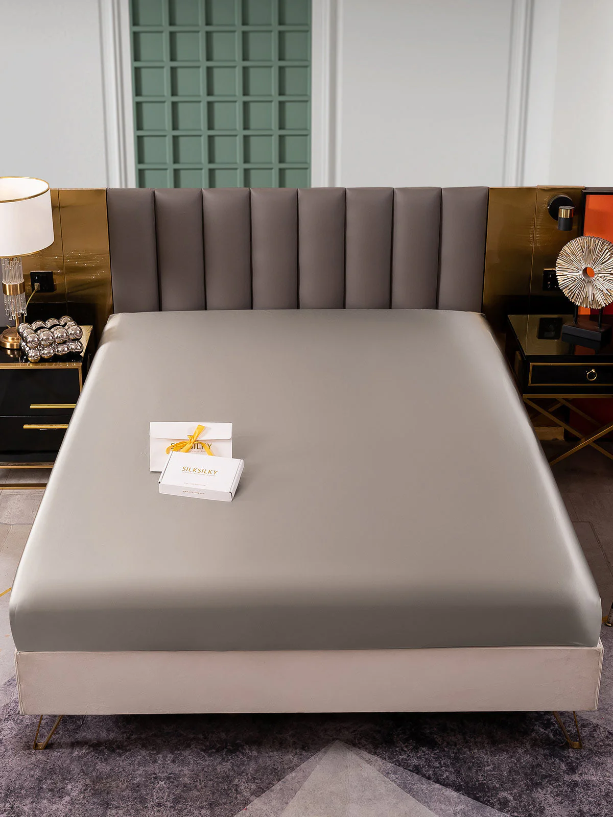 25Momme Mulberry Silk Seamless Fitted Sheet - Image 14