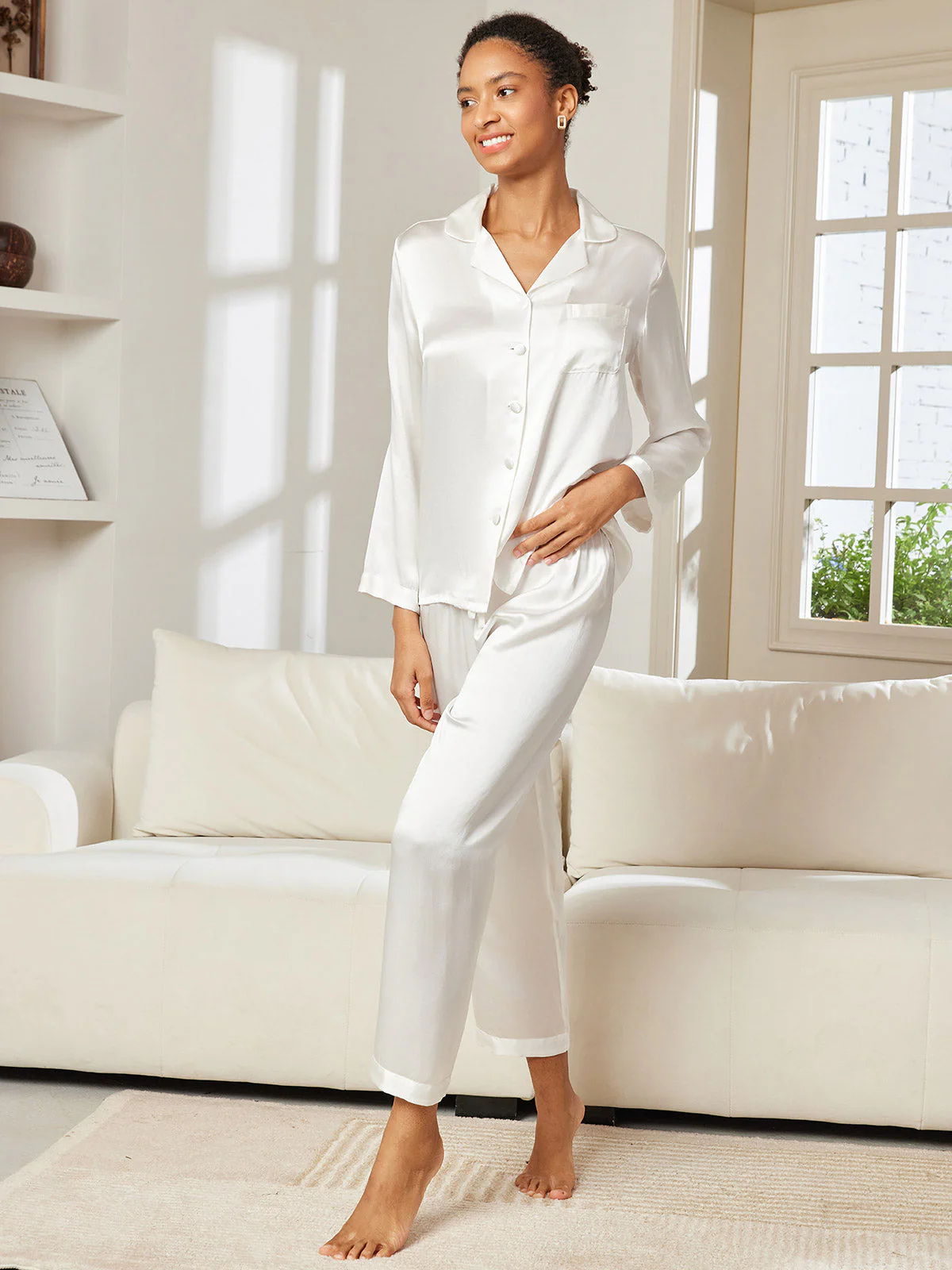 Women's Pure Silk Long Sleeve Pyjamas Set - Image 50