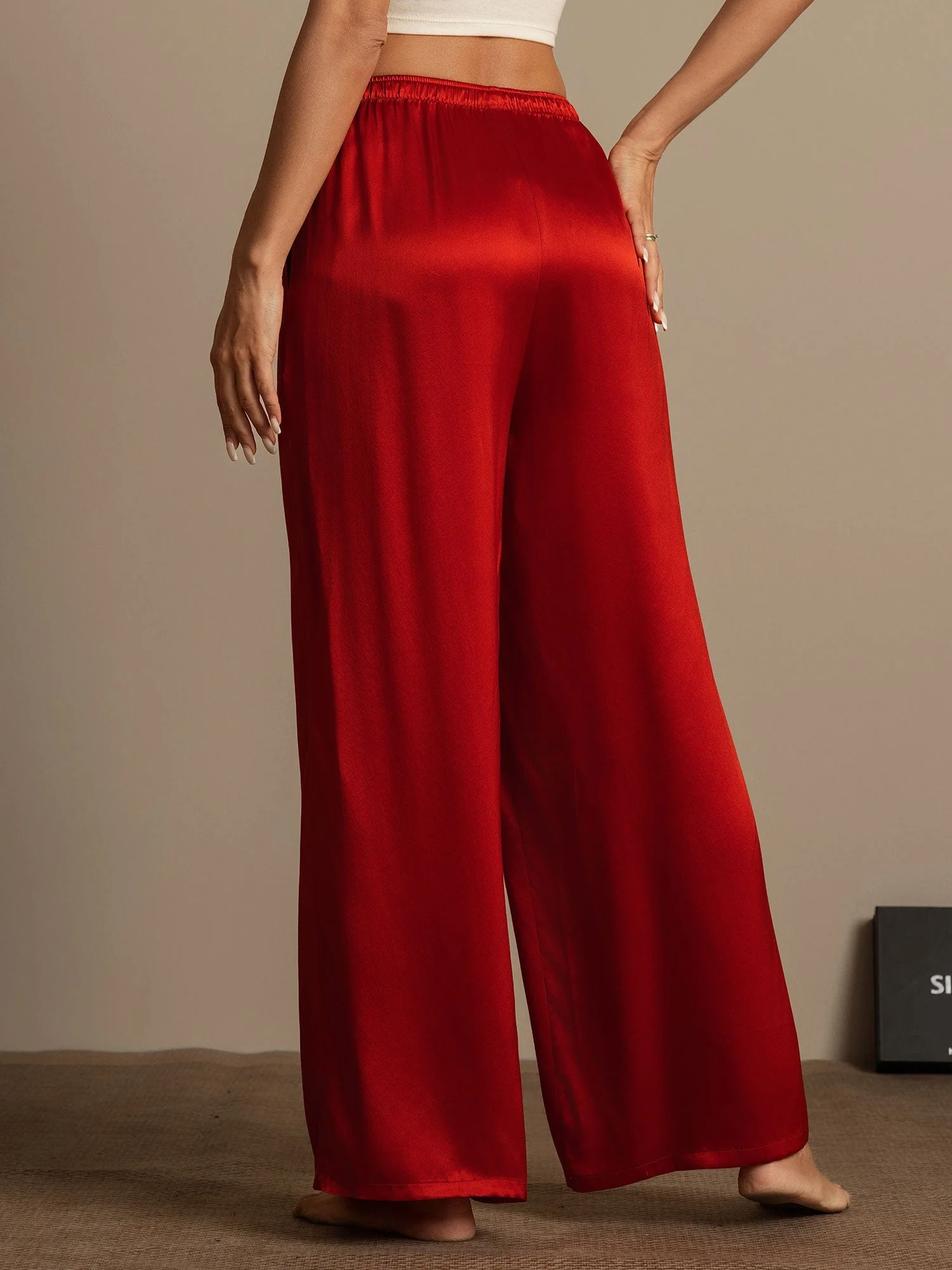 Pure Silk Wide Leg Women's Pants with Elastic Waist Design - Image 16