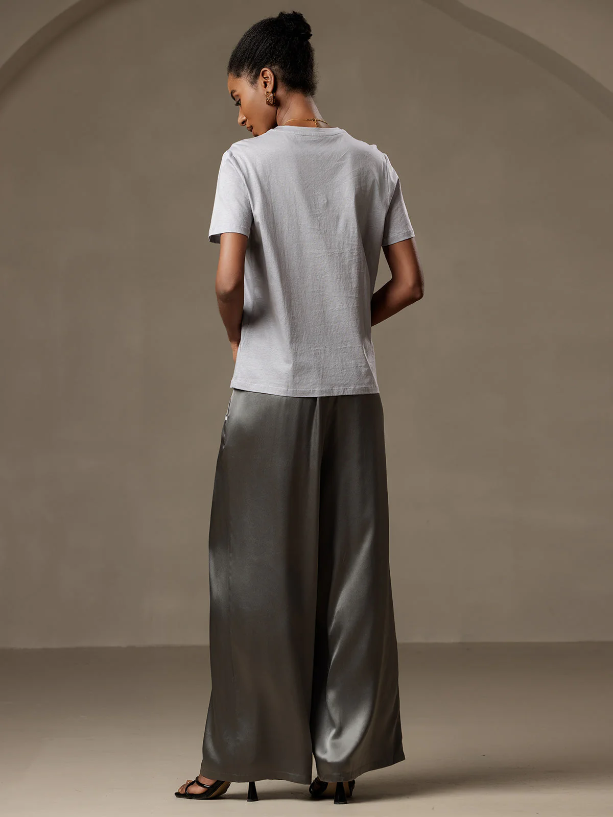 Pure Silk Wide Leg Women's Pants with Elastic Waist Design - Image 2