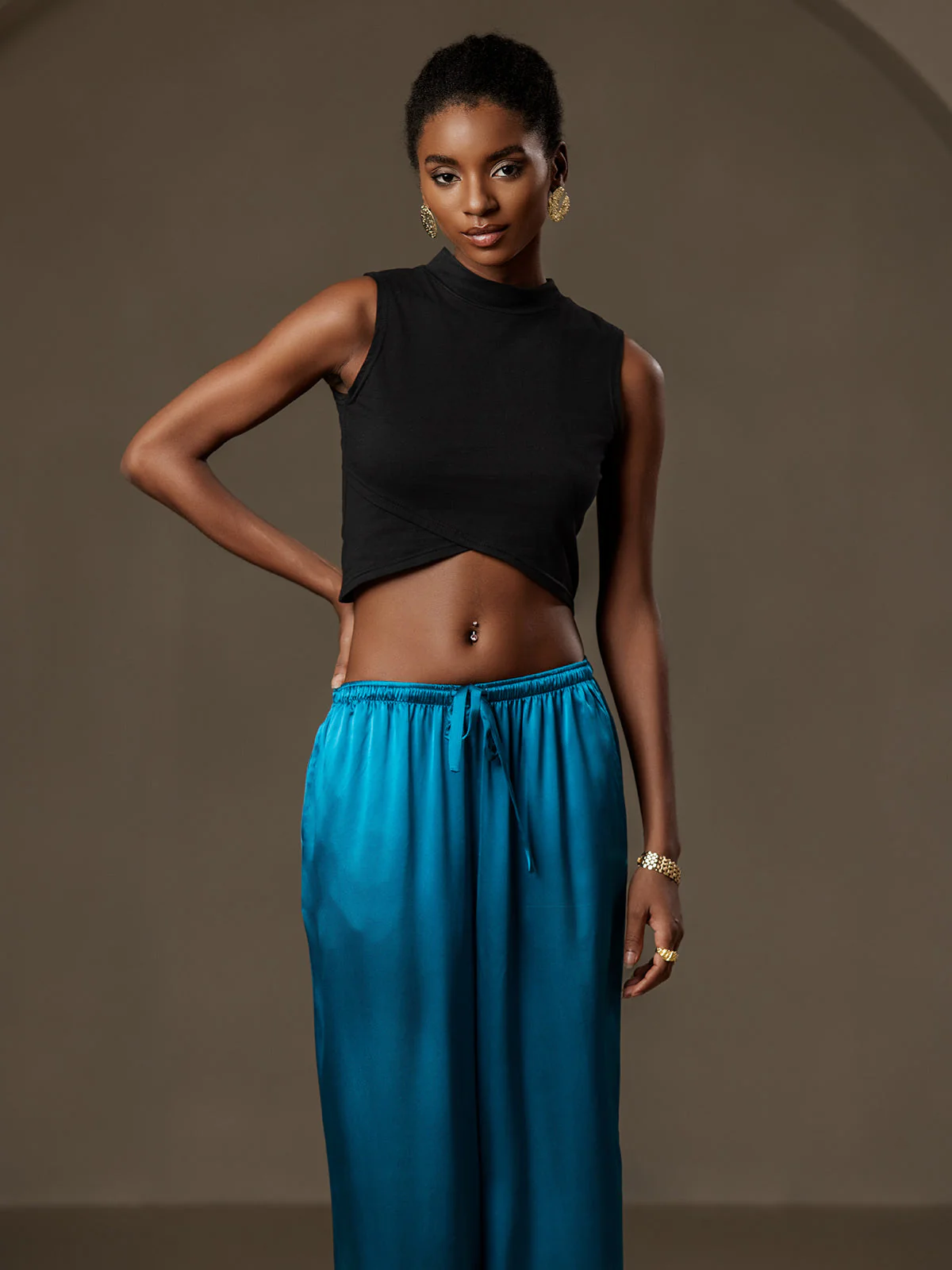 Pure Silk Wide Leg Women's Pants with Elastic Waist Design - Image 24