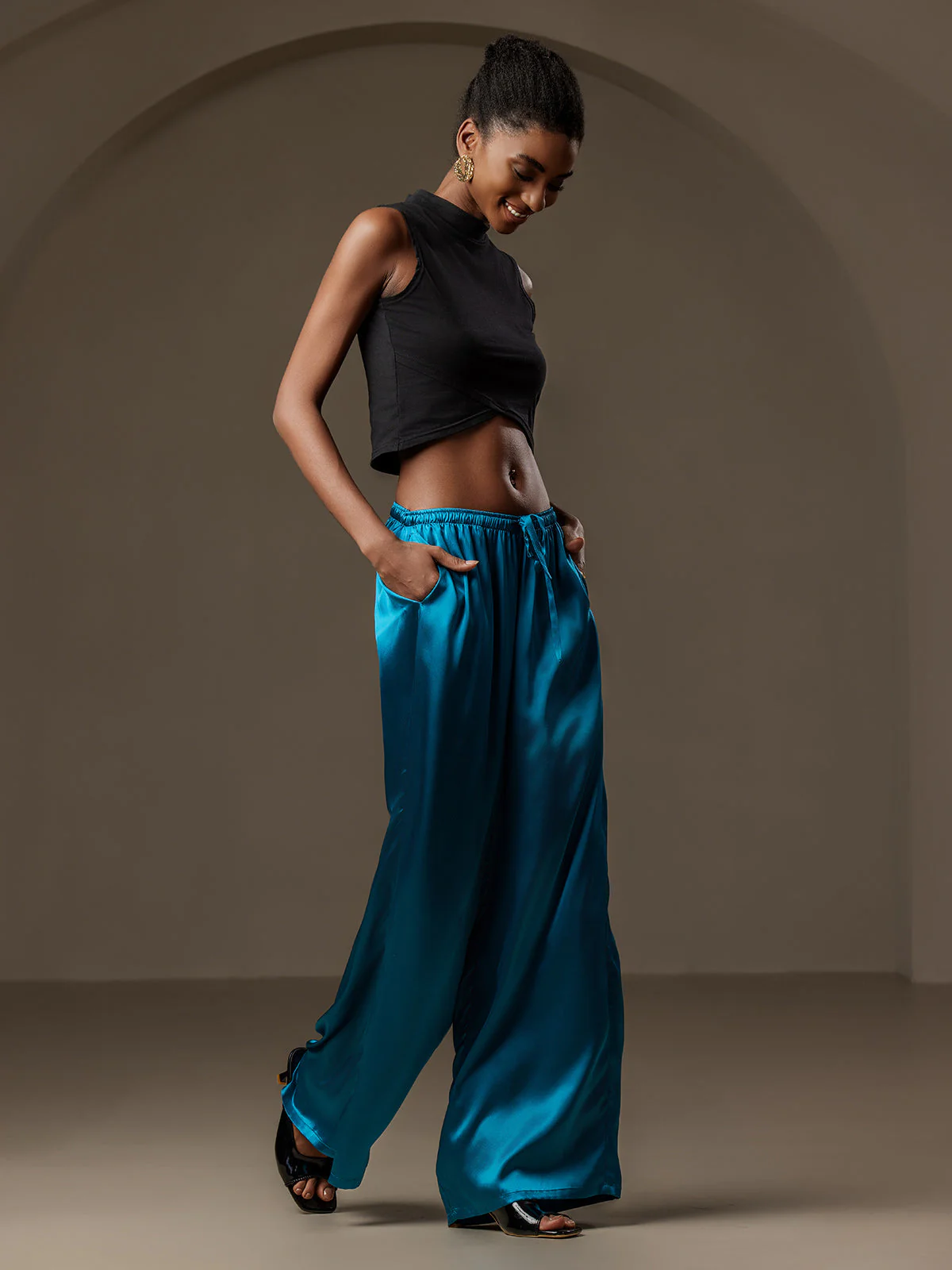 Pure Silk Wide Leg Women's Pants with Elastic Waist Design - Image 27