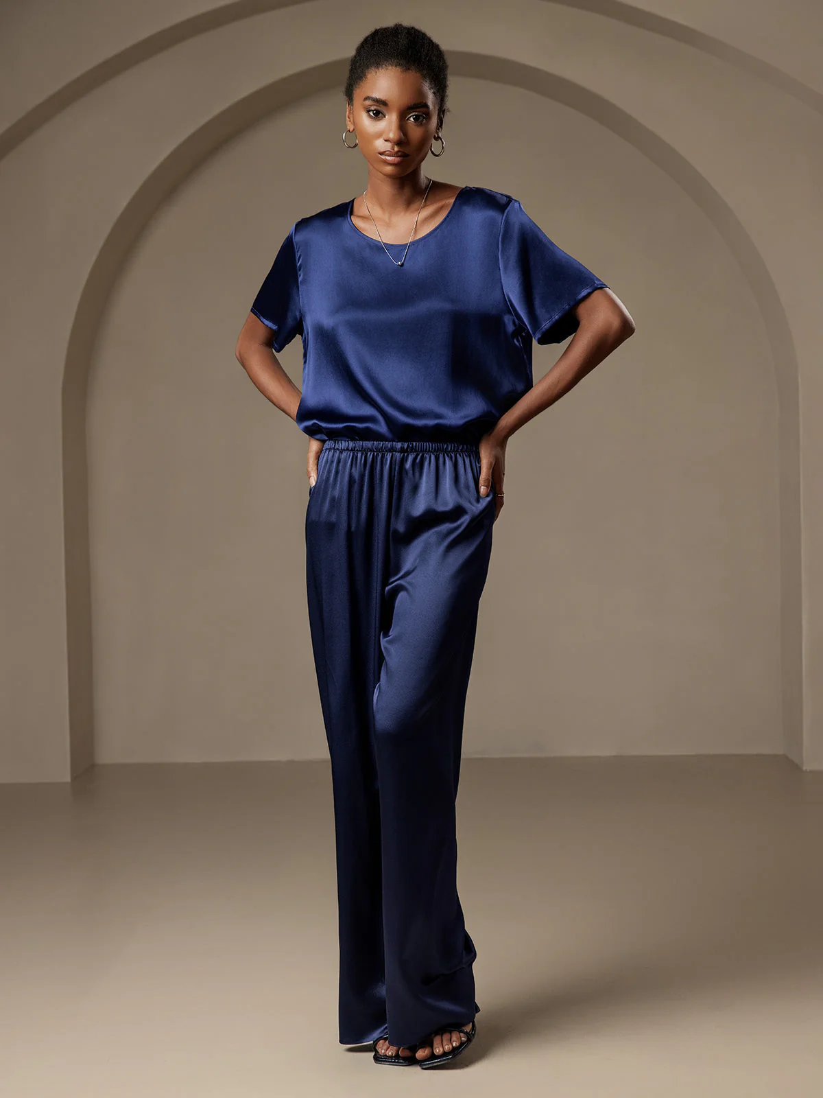 Pure Silk Wide Leg Women's Pants with Elastic Waist Design - Image 60
