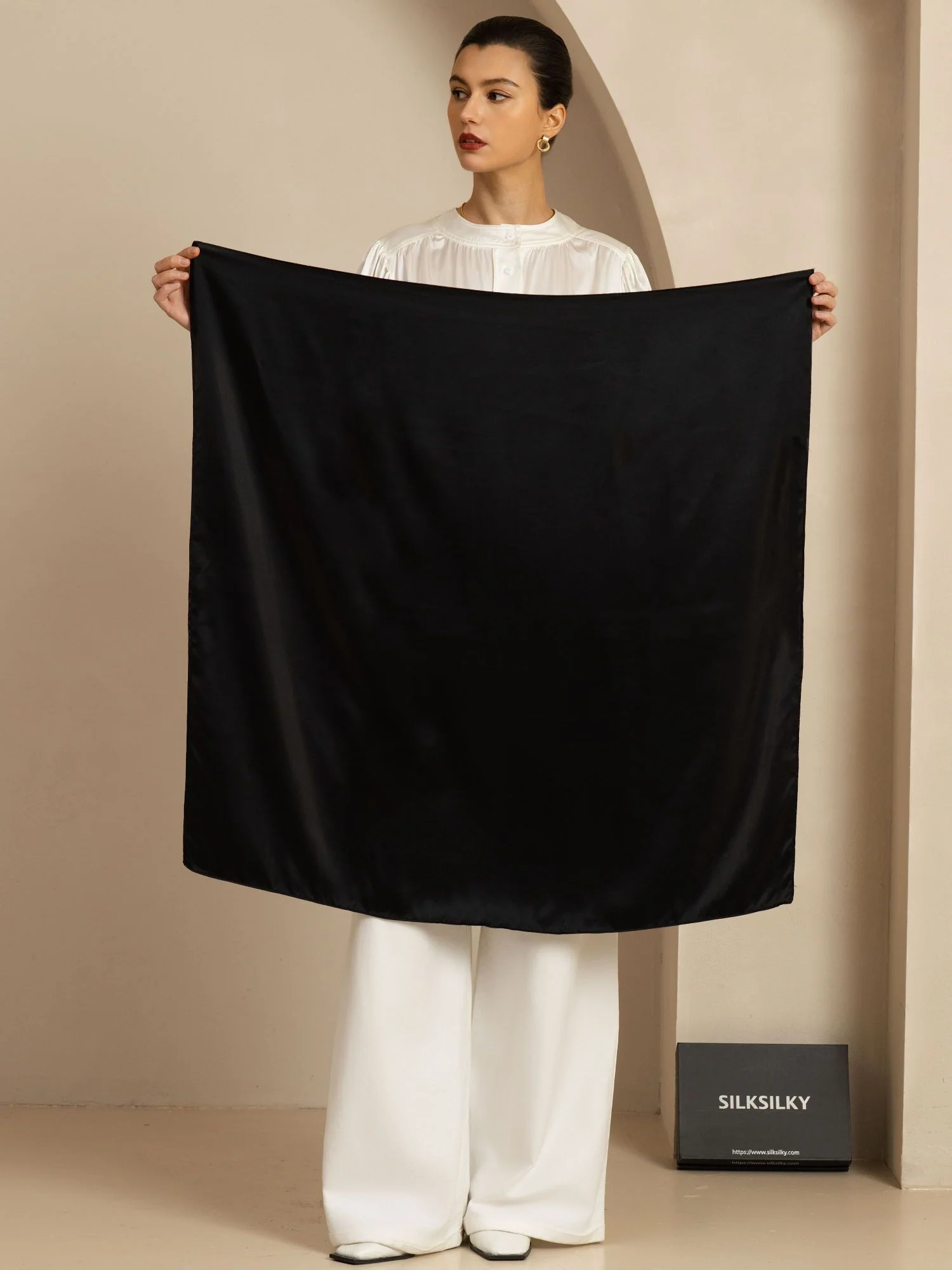 Pure Silk Classic Elegant Square Scarf - Size 90x90cm - Image 11