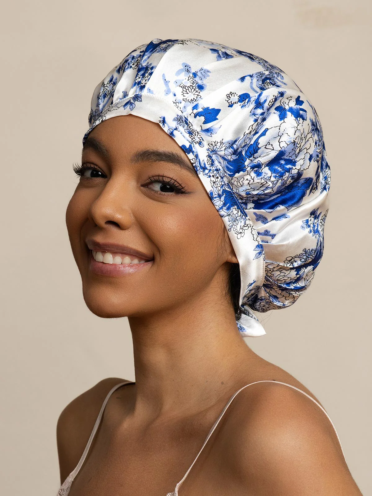 Pure Silk Bonnet with Ribbons - Image 23