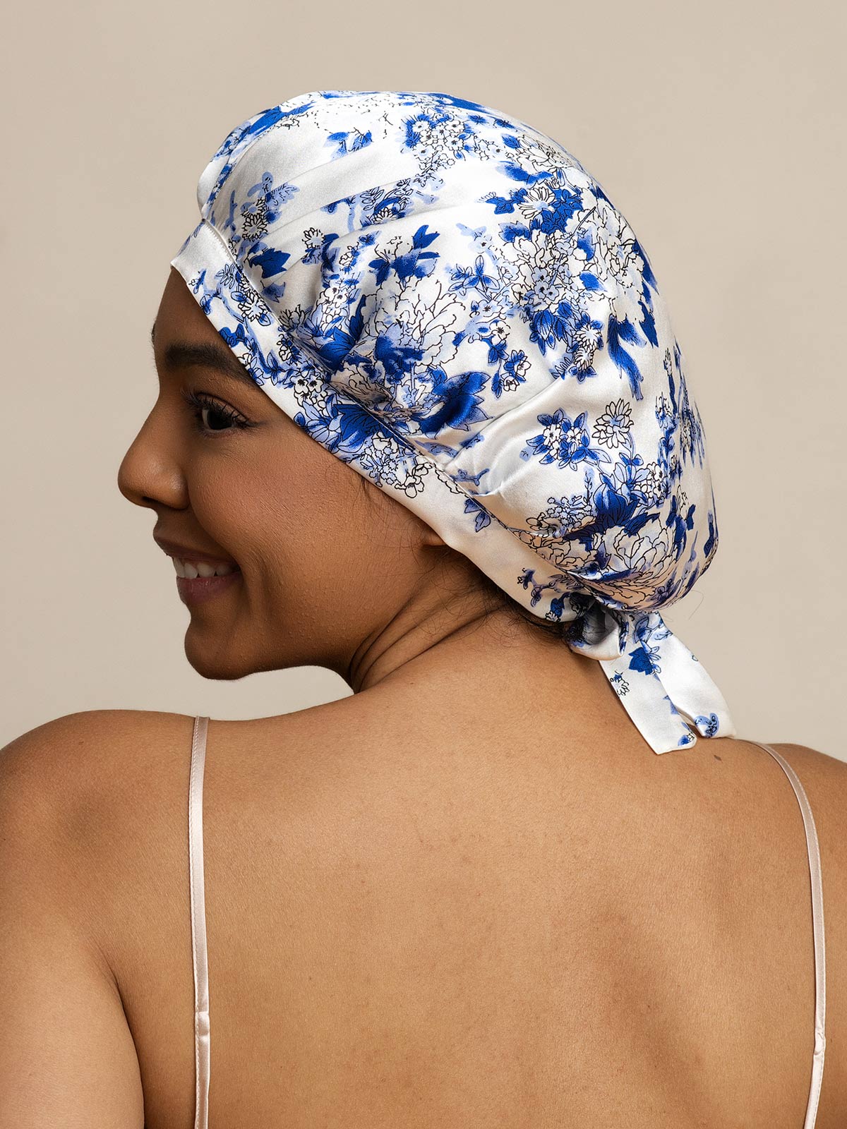 Pure Silk Bonnet with Ribbons - Image 24