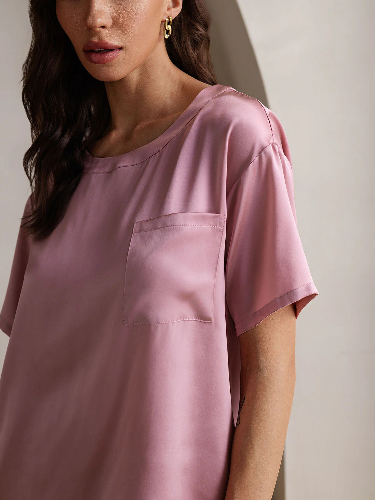 Pure Silk Short Sleeve Round Neck Women's Pyjamas Set - Image 35