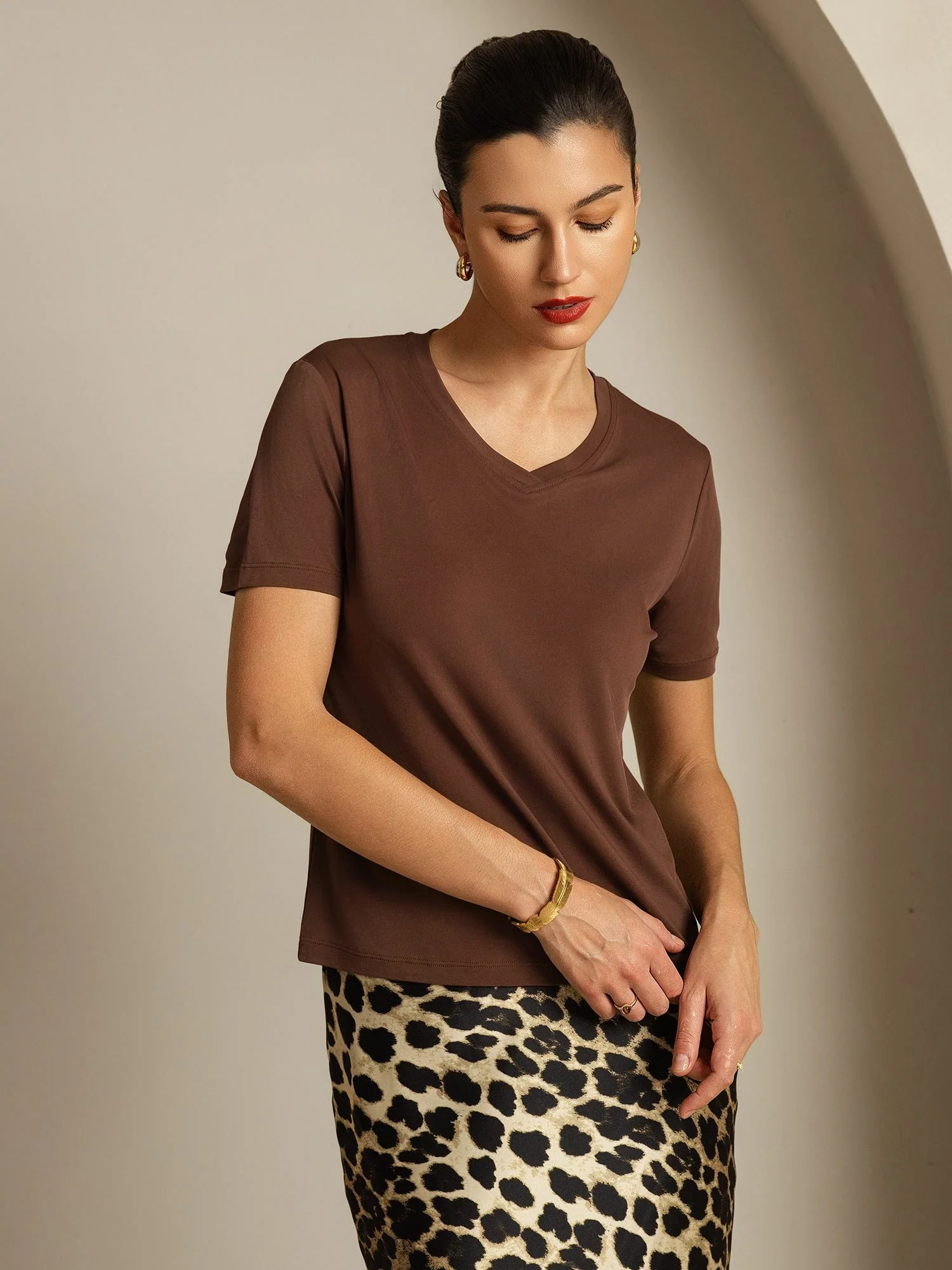 Pure Silk V Neck Short-Sleeve Snag-Resistant Women's T-Shirt - Image 52