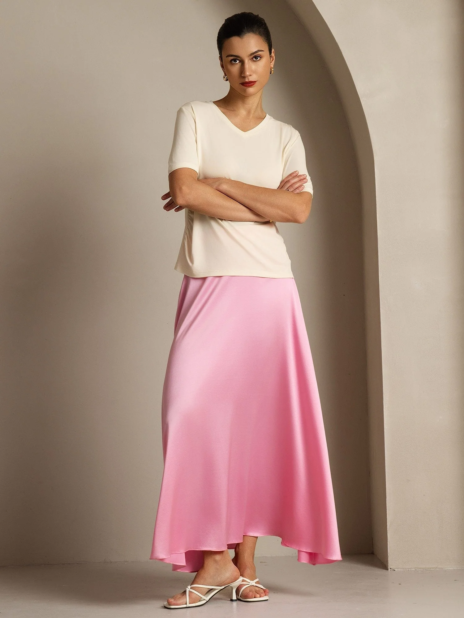 Pure Silk V-Neck Women's T-Shirt - Image 24