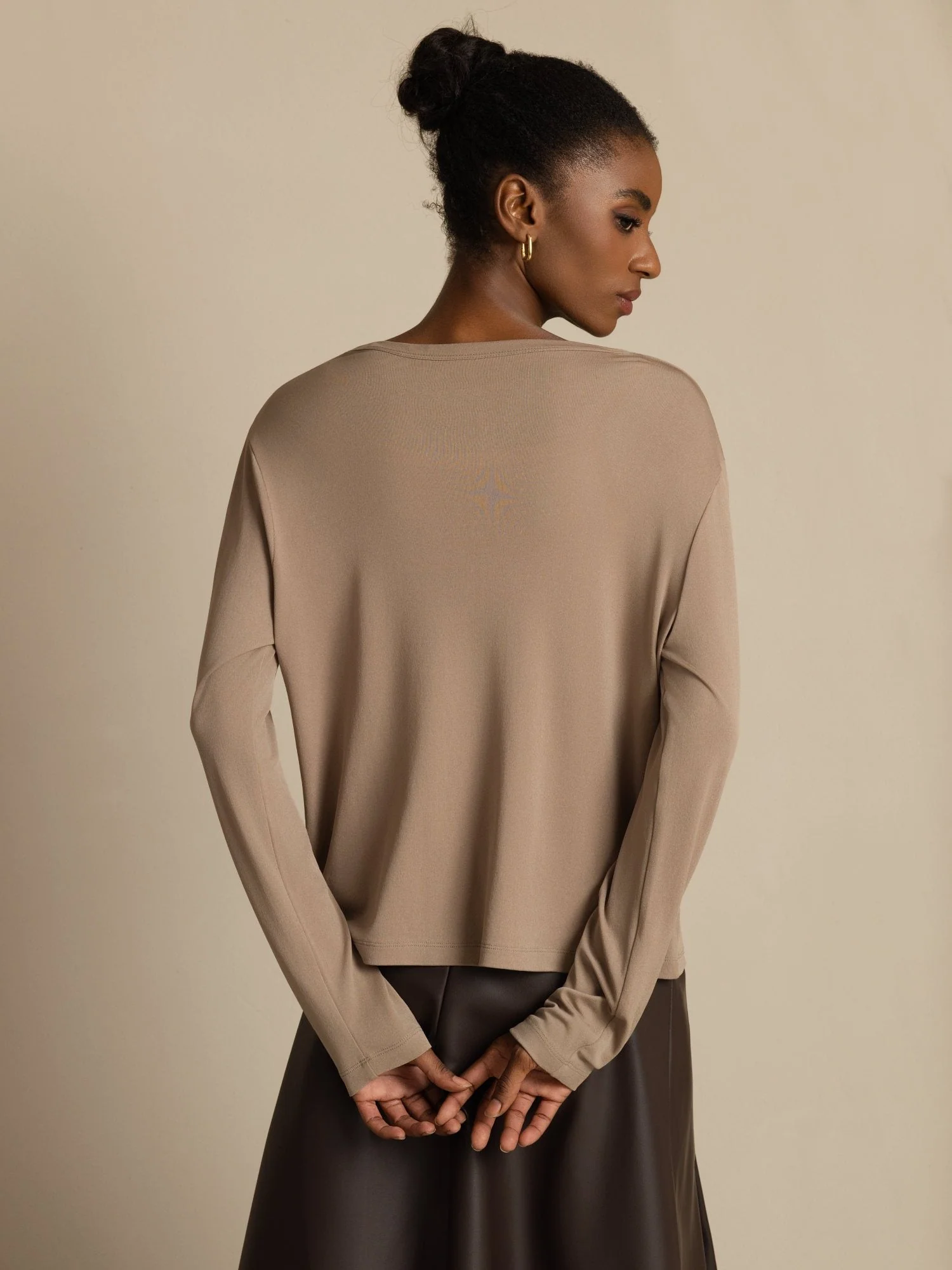 Pure Silk Women's V-Neck Long Sleeve Basic Cardigan - Image 17