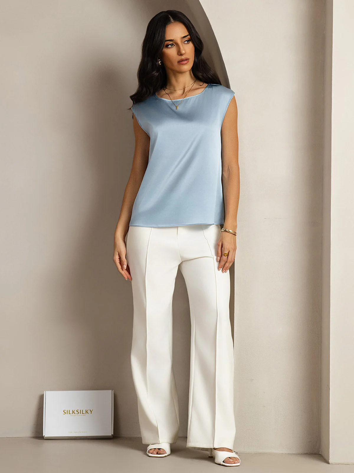 19Momme Women's Silk Cap Sleeve Round Neck Top - Image 11