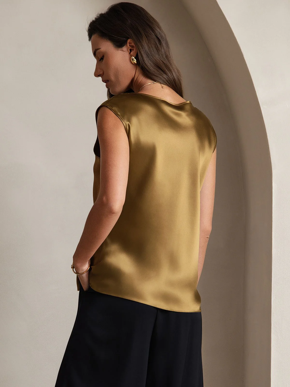 19Momme Silk Cap Sleeve Round Neck Women's Top - Image 24