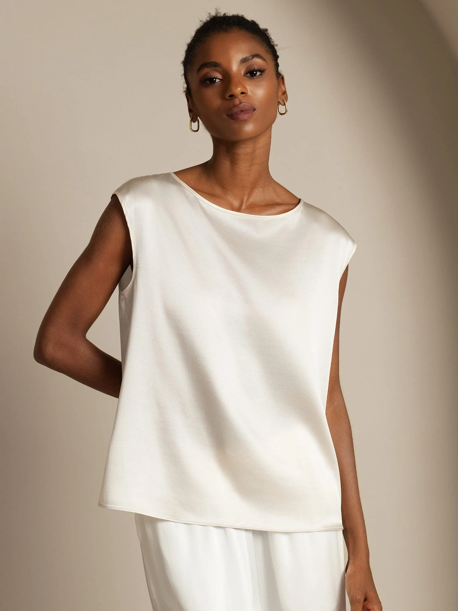 19Momme Silk Cap Sleeve Round Neck Women's Top - Image 3
