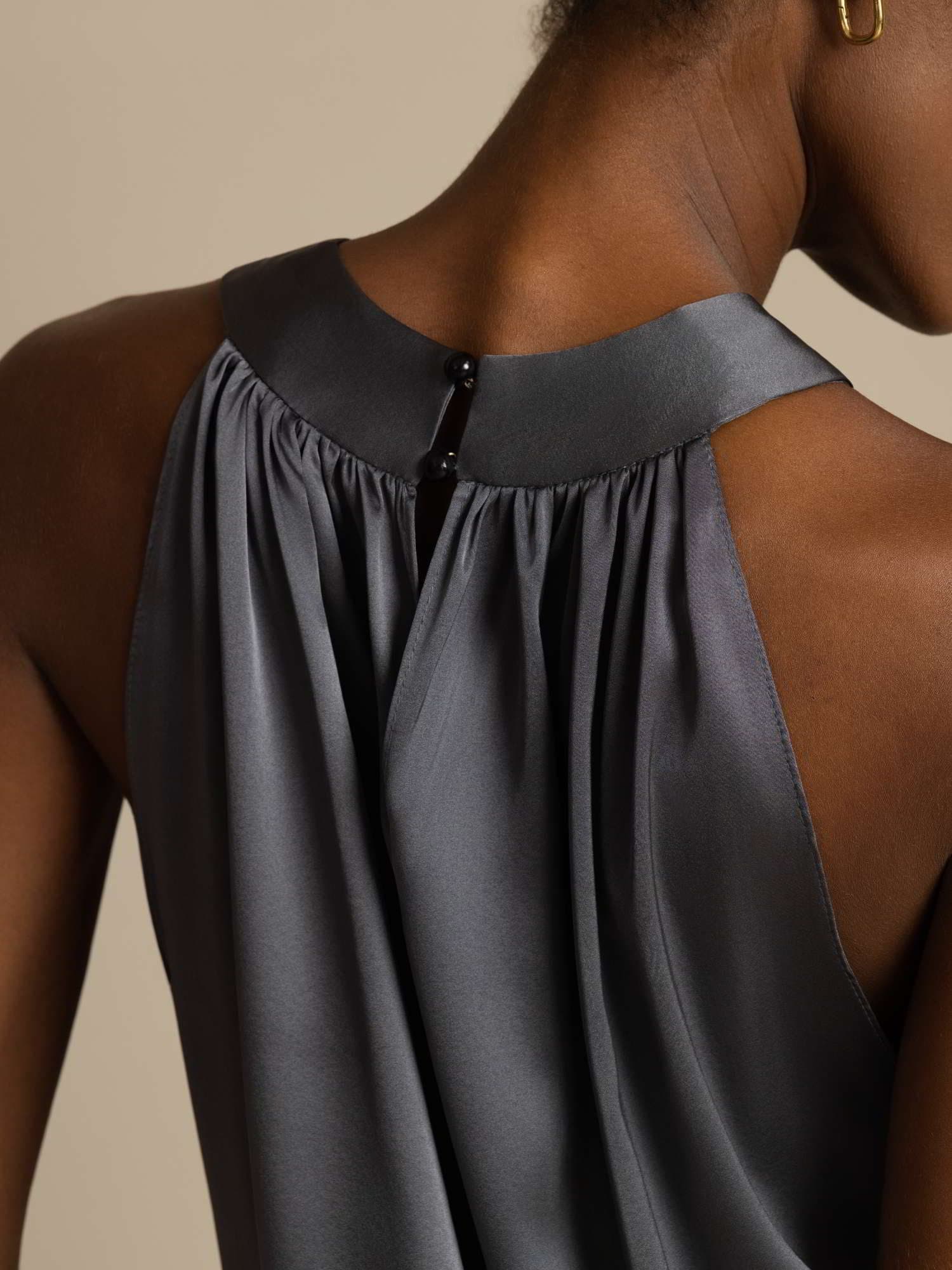 19Momme Silk Sleeveless Halter Neck Women's Top - Image 40