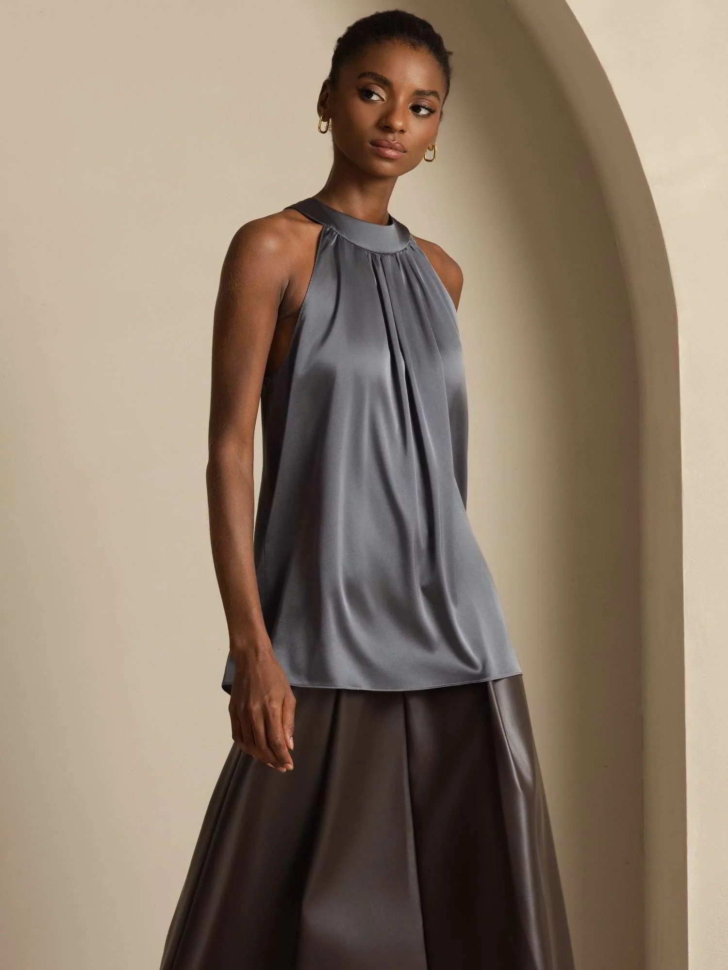 19Momme Silk Sleeveless Halter Neck Women's Top - Image 43