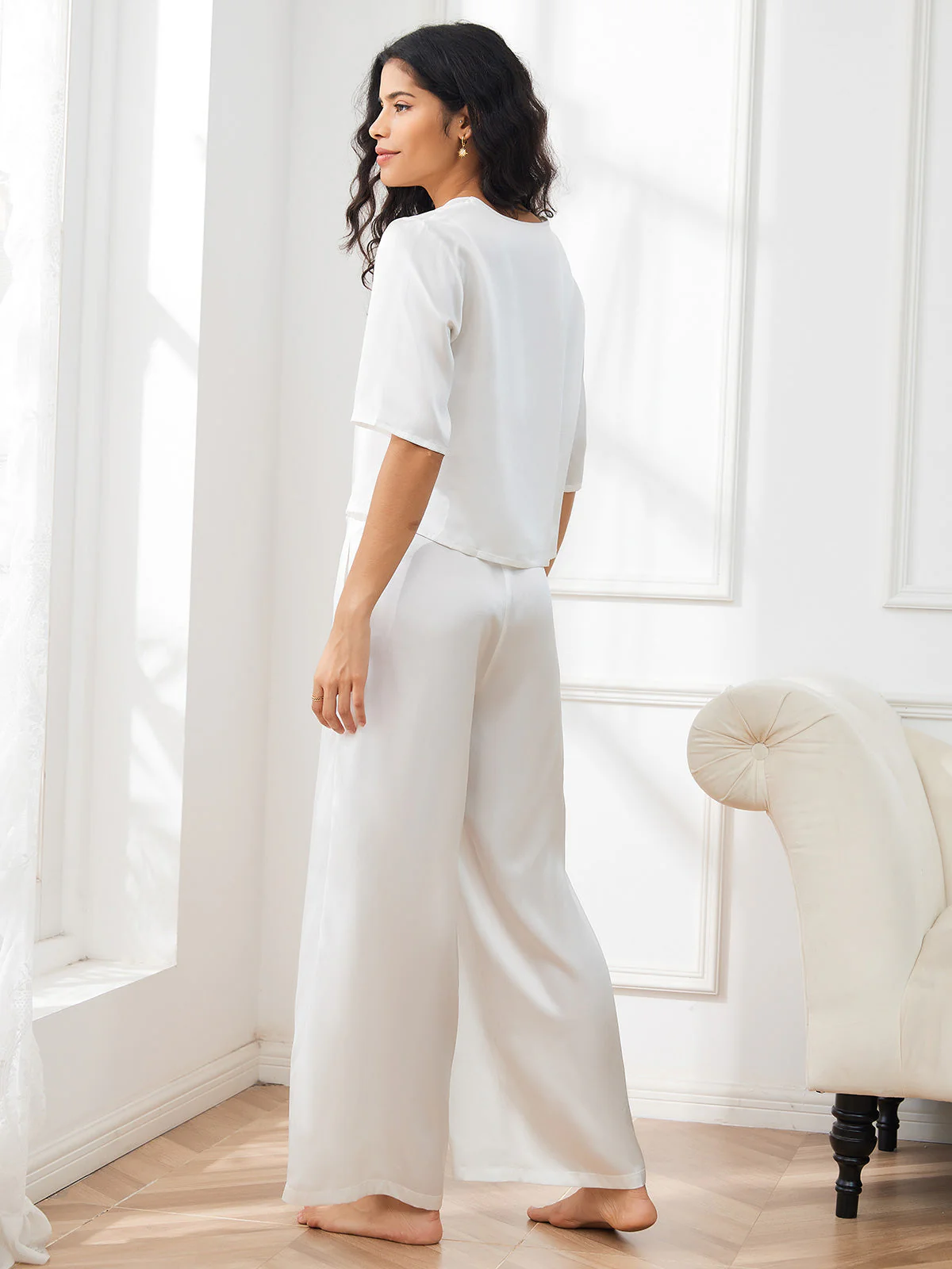 Women's Pure Silk Half Sleeve Round Neck Pyjamas Set - Image 36