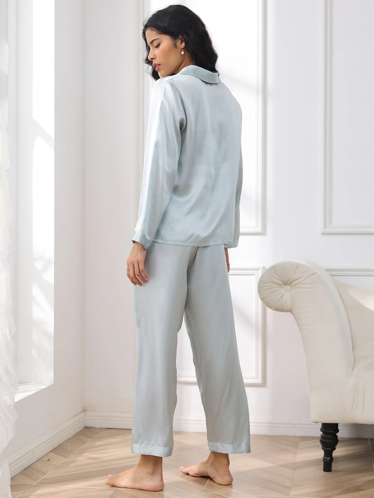 Pure Silk Long Sleeve Women's Pyjamas Set - Image 48