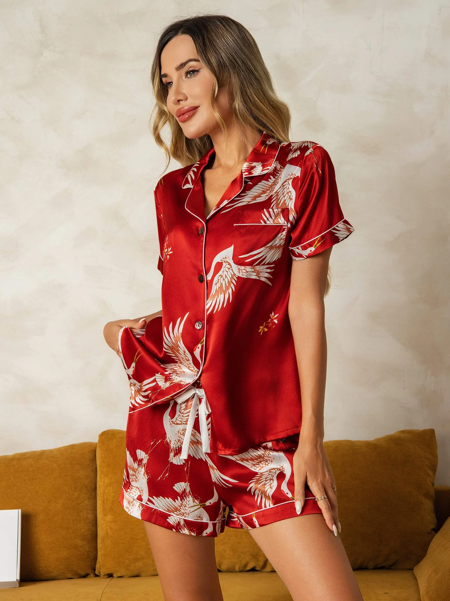 19Momme Women's Pure Silk Crane Print Short Sleeve Notch Collar Pyjamas Set - Image 9